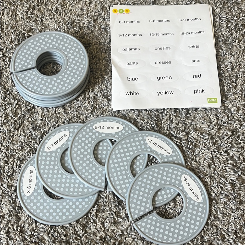 Delta Baby Closet Dividers Set
